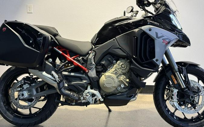 2026 Ducati Multistrada V4 S Travel & Radar Thrilling Black