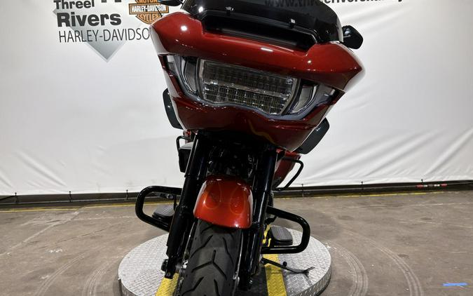 2025 Harley-Davidson® Road Glide® Whiskey Firestorm - Black Finish