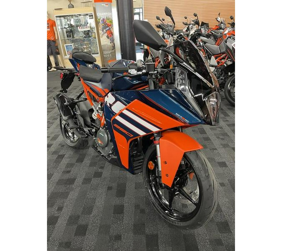 2024 KTM RC 390