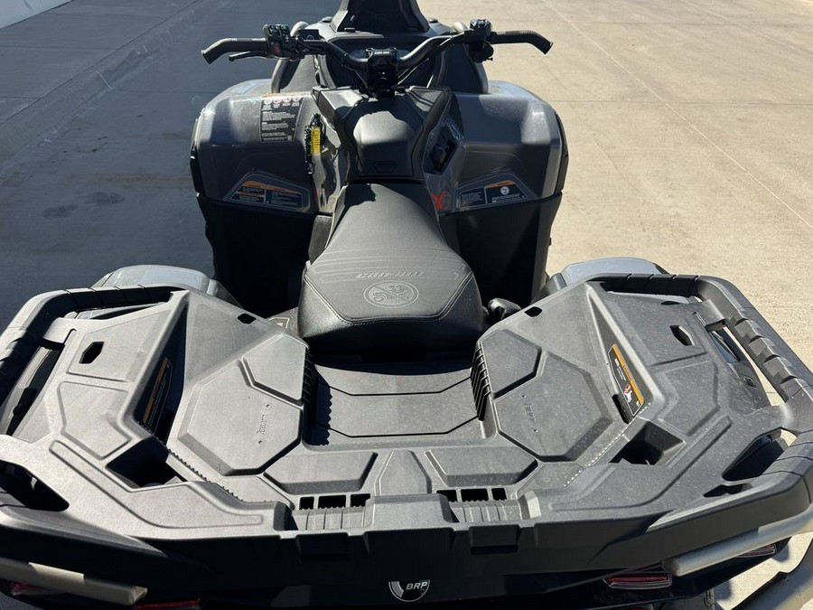 2026 Can-Am® Outlander X mr 1000R Granite Grey