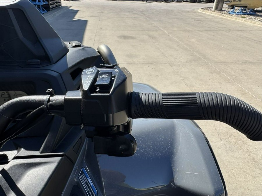 2026 Can-Am® Outlander X mr 1000R Granite Grey