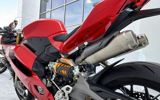 2026 Ducati Panigale V2 S Ducati Red