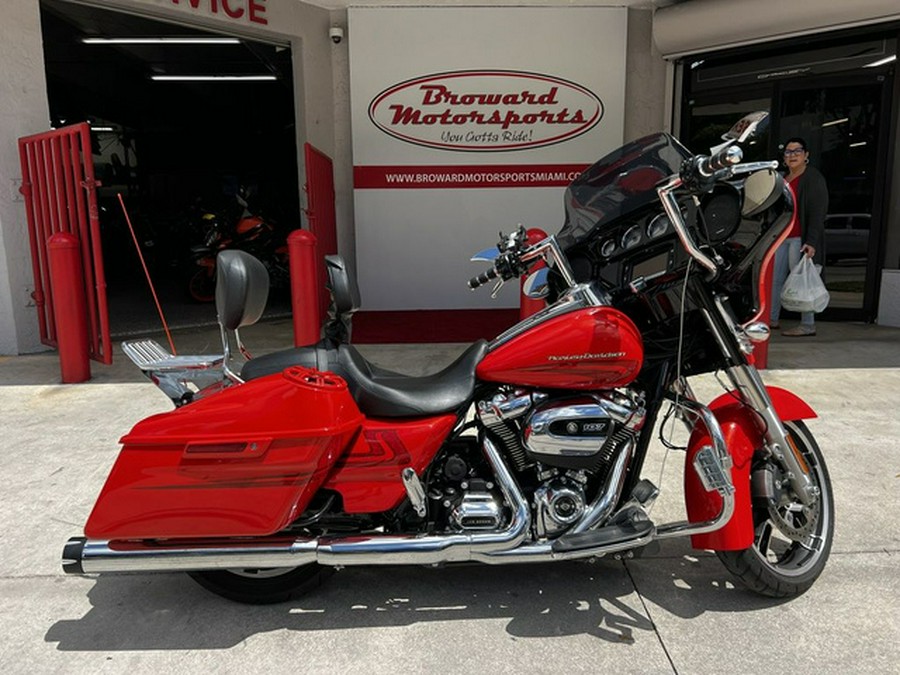 2017 Harley-Davidson FLHXS - Street Glide Special