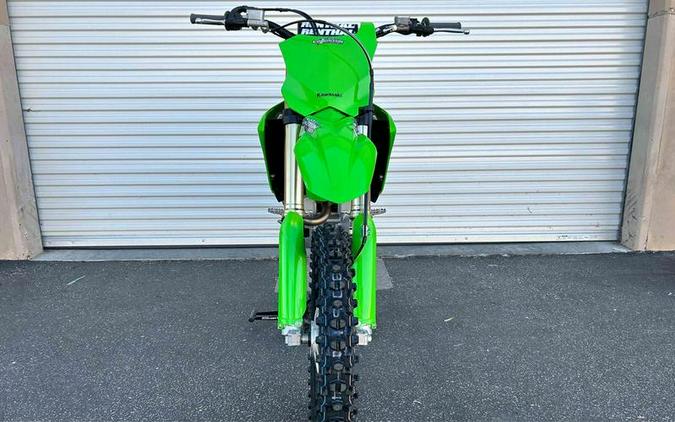 2025 Kawasaki KX250 and KX250X First Look [9 Fast Facts]