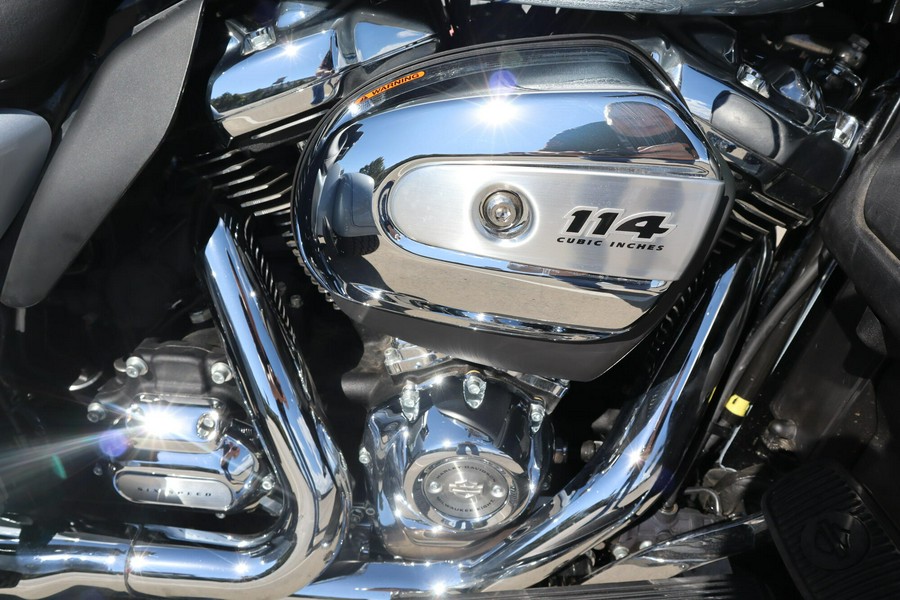 2023 Harley-Davidson Tri Glide Ultra FLHTCUTG