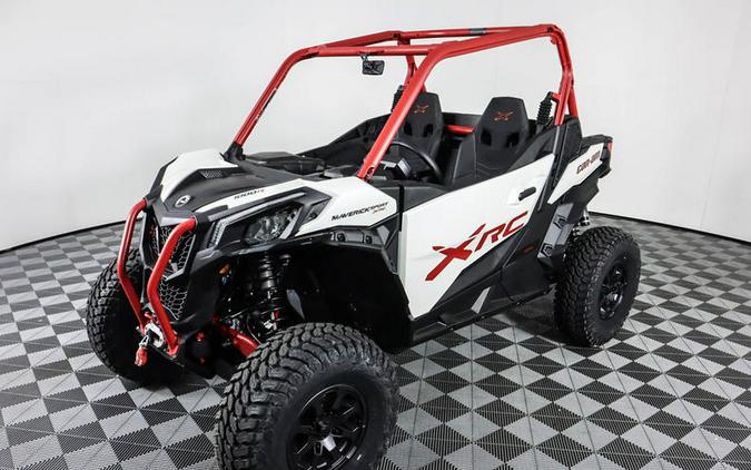 2024 Can-Am® Maverick Sport X rc 1000R