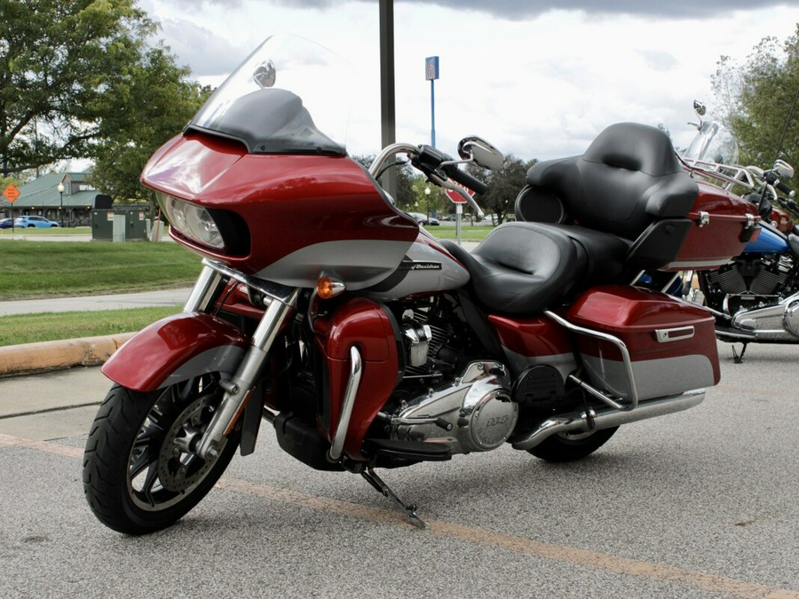 Used 2019 Harley-Davidson Road Glide Ultra Grand American Touring Motorcycle For Sale In Medina, OH