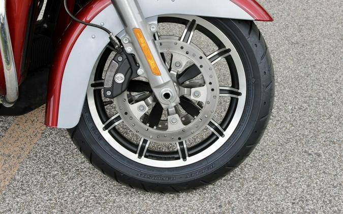 Used 2019 Harley-Davidson Road Glide Ultra Grand American Touring Motorcycle For Sale In Medina, OH