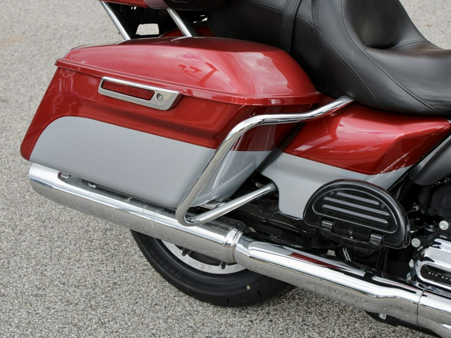 Used 2019 Harley-Davidson Road Glide Ultra Grand American Touring Motorcycle For Sale In Medina, OH