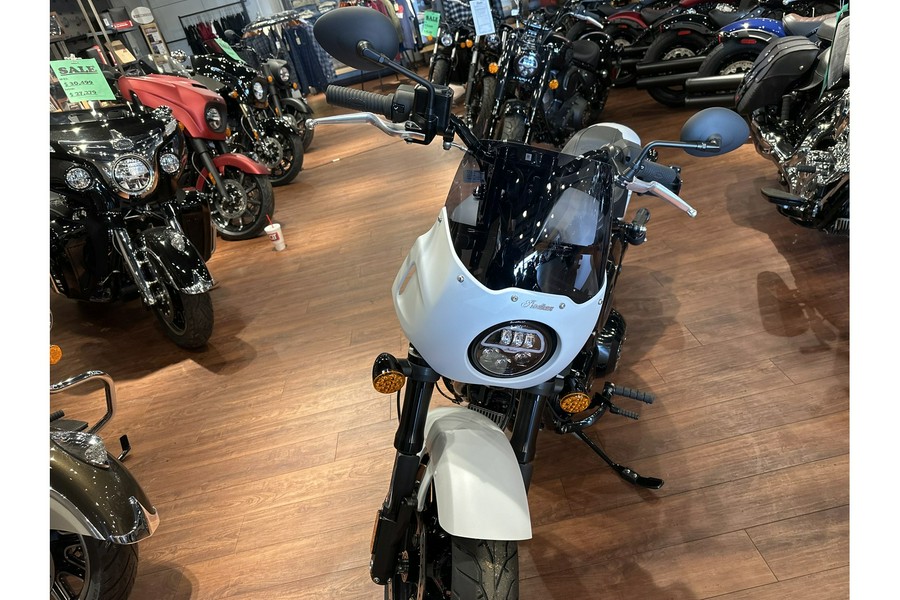 2024 Indian Motorcycle SPRT CHIEF, GHOST WHITE METALLIC SMK, 49ST Base