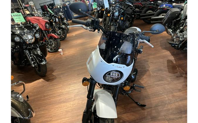 2024 Indian Motorcycle SPRT CHIEF, GHOST WHITE METALLIC SMK, 49ST Base