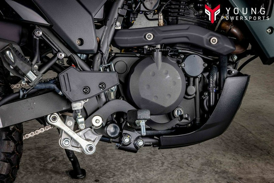 2025 Kawasaki KLR 650 Metallic Matte Old School Green