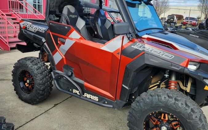 2019 Polaris GENERAL 1000 DELUXE