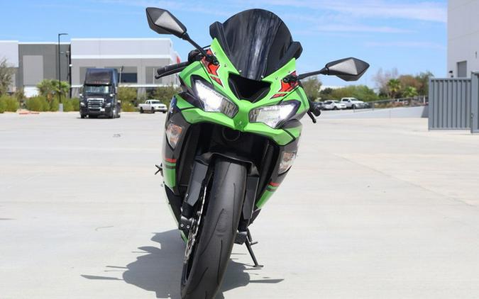 2023 Kawasaki Ninja ZX-6R ABS Metallic Matte Graphenesteel Gray / Black KRT Edition