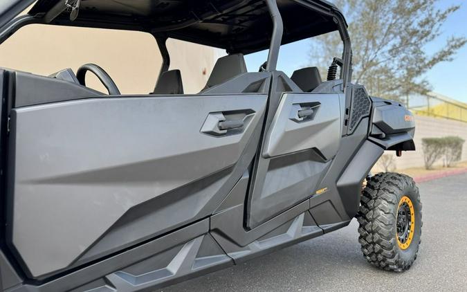 2026 Can-Am® Commander MAX XT-P