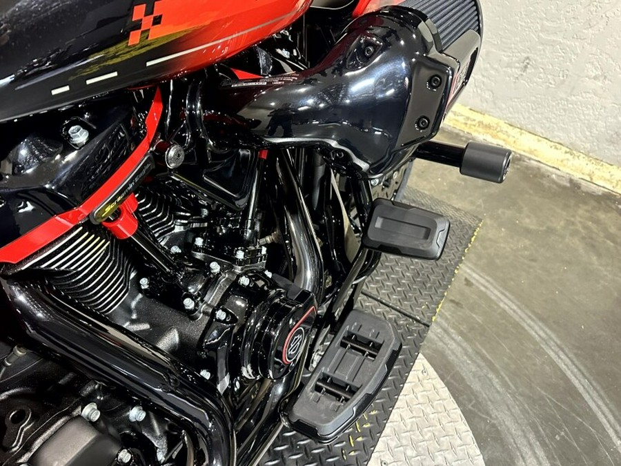 Harley-Davidson® CVO Road Glide ST 2026 FLTRXSTSE 84681636DT CITRUS HEAT W/ PINSTRIPE