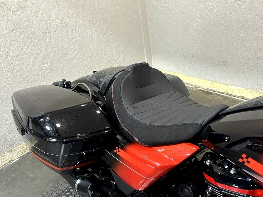 Harley-Davidson® CVO Road Glide ST 2026 FLTRXSTSE 84681636DT CITRUS HEAT W/ PINSTRIPE
