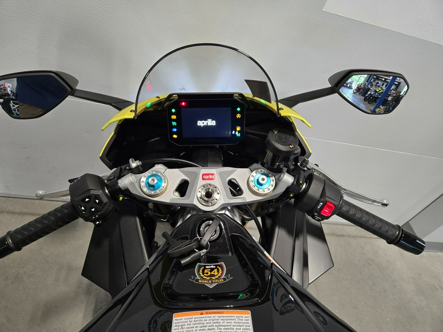2027 Aprilia RS 660 Factory