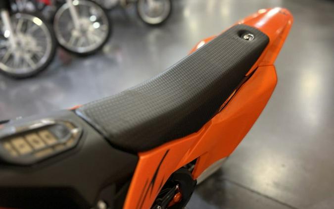 2027 KTM SX E 5