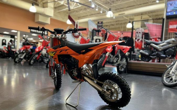 2027 KTM SX E 5