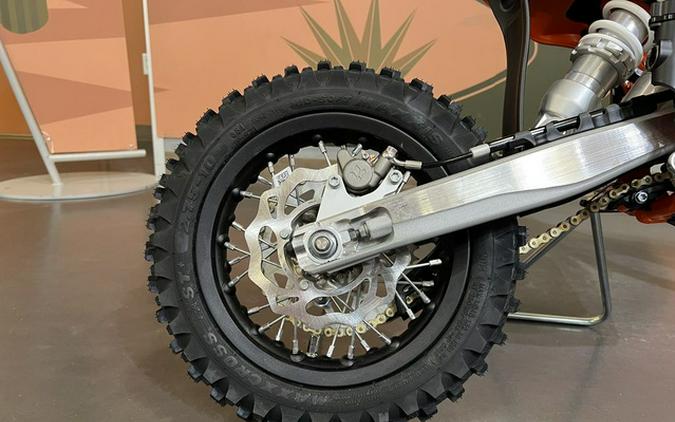 2027 KTM SX E 5