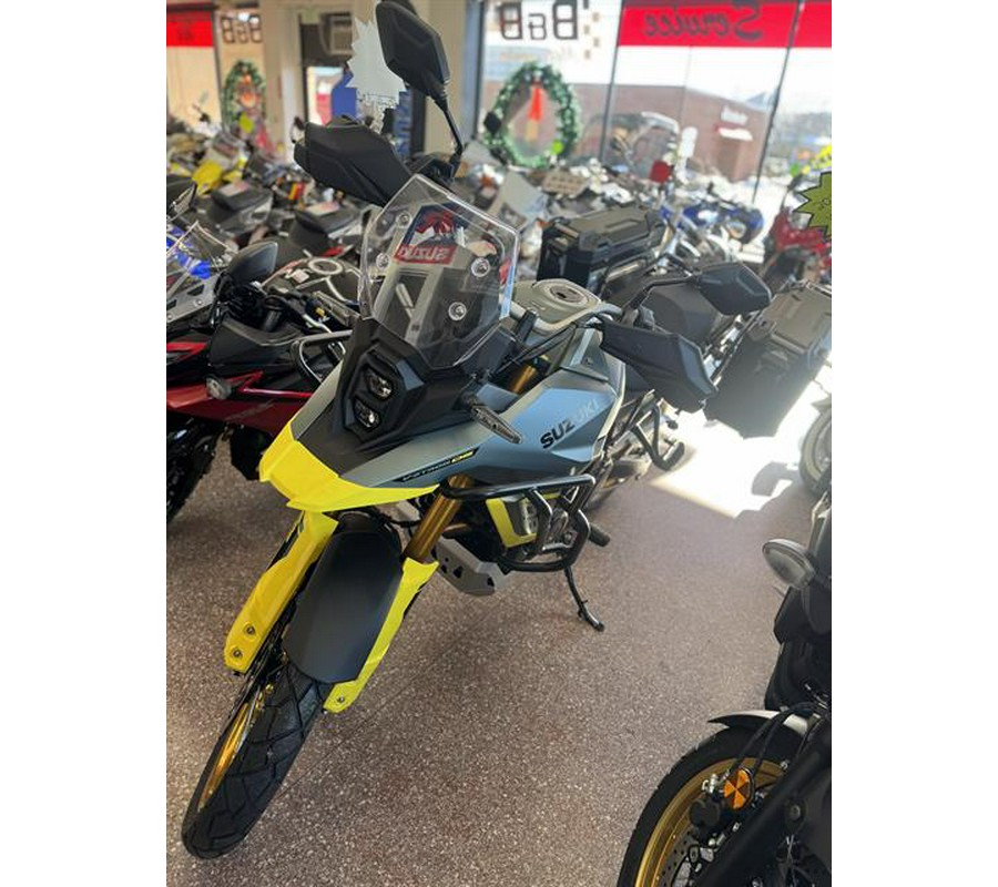 2024 Suzuki V-Strom 800DE Adventure