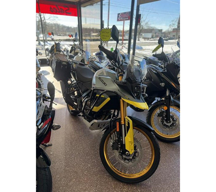 2024 Suzuki V-Strom 800DE Adventure