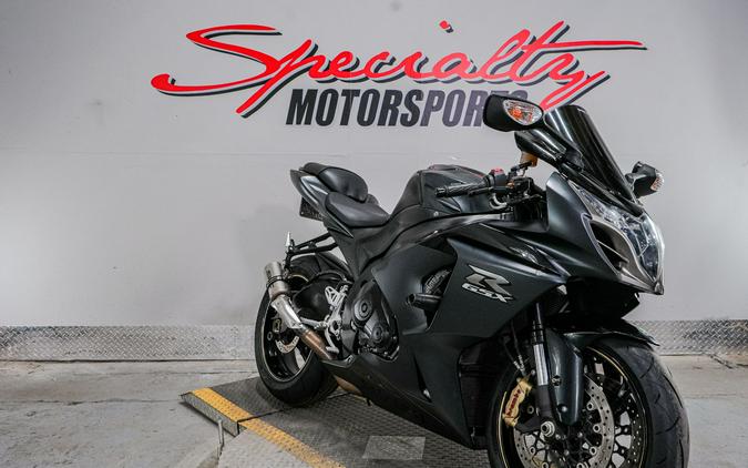 2013 Suzuki GSX-R1000™