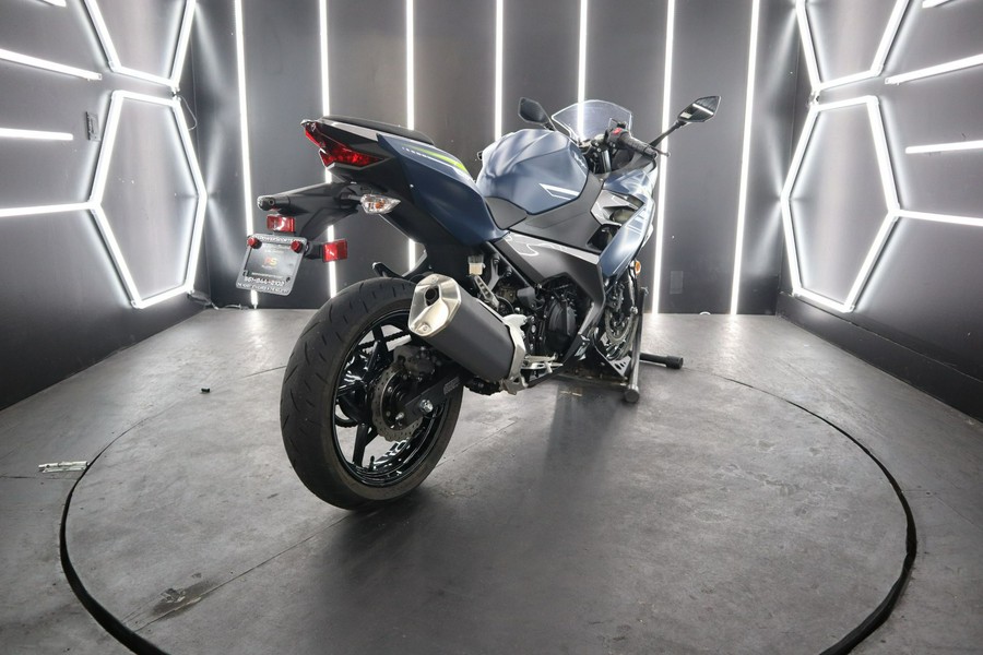 2022 Kawasaki Ninja 400