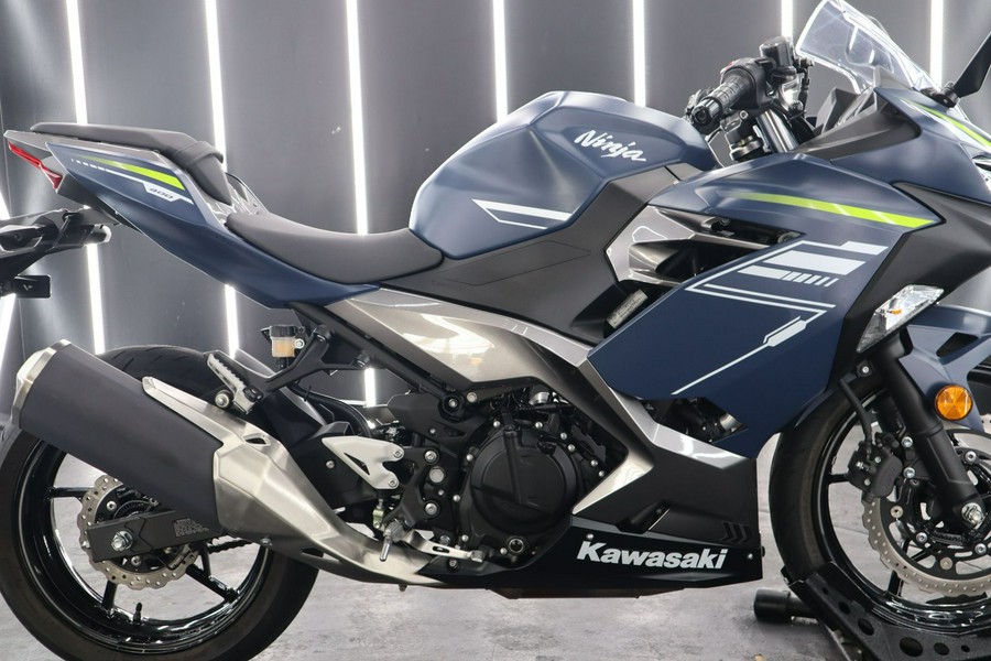 2022 Kawasaki Ninja 400