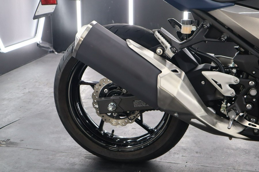 2022 Kawasaki Ninja 400