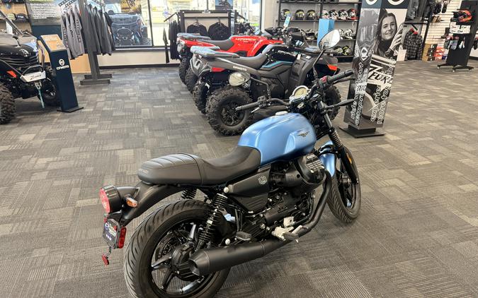 2026 Moto Guzzi V7 Stone