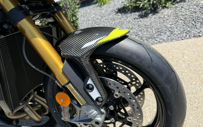 2026 Triumph Street Triple 765 Moto2 Edition Mineral Grey / Crystal White