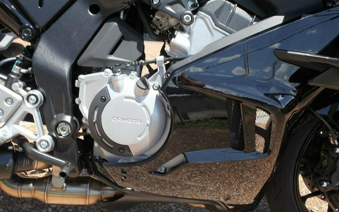 2026 CFMOTO 675SS 675