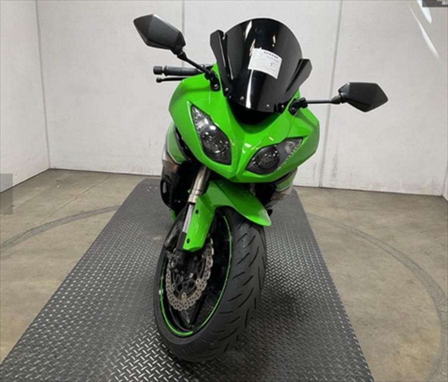 2011 Kawasaki Ninja® ZX™-6R