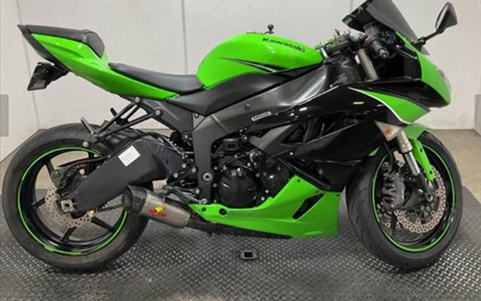 2011 Kawasaki Ninja® ZX™-6R