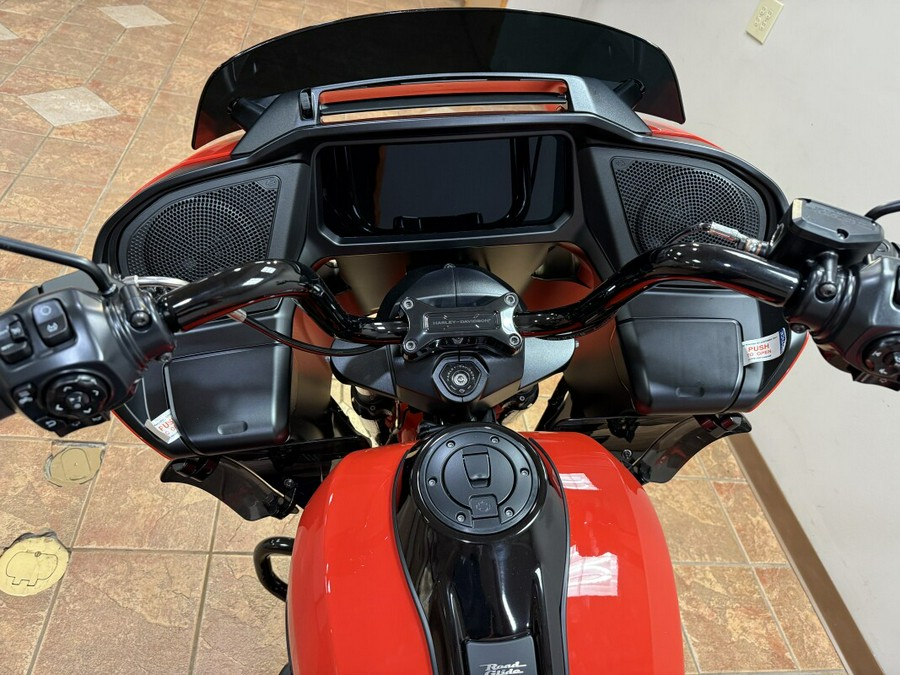 2026 FLTRX Road Glide®