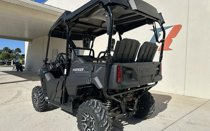 2021 Honda Pioneer 700-4 Deluxe