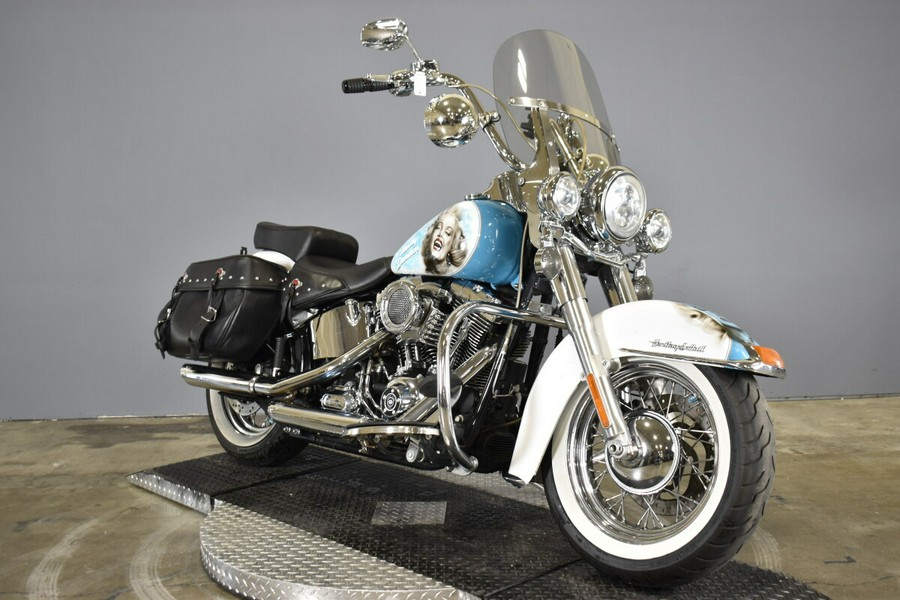 2017 Harley-Davidson Heritage Softail Classic FLSTC