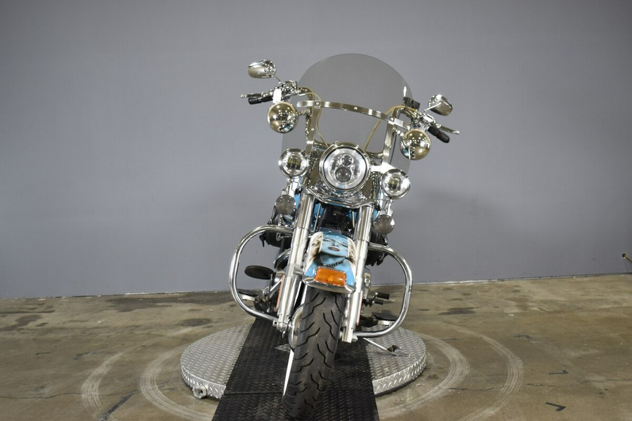 2017 Harley-Davidson Heritage Softail Classic FLSTC