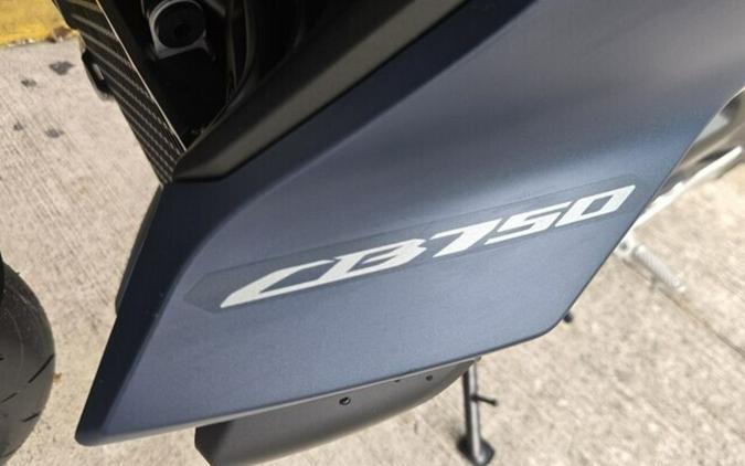 2026 Honda CB750 Hornet E-Clutch