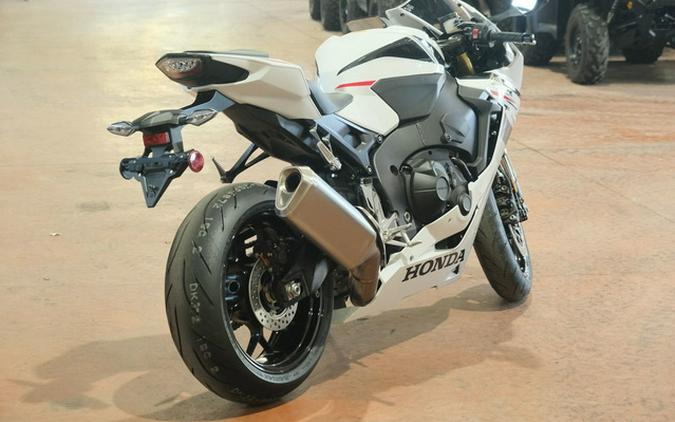 2027 Honda CBR1000RR