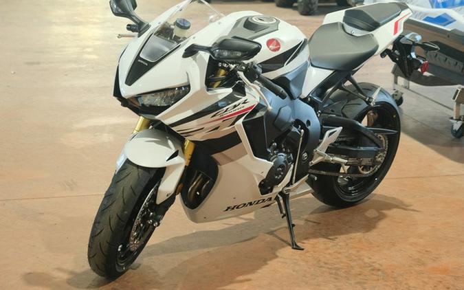 2027 Honda CBR1000RR