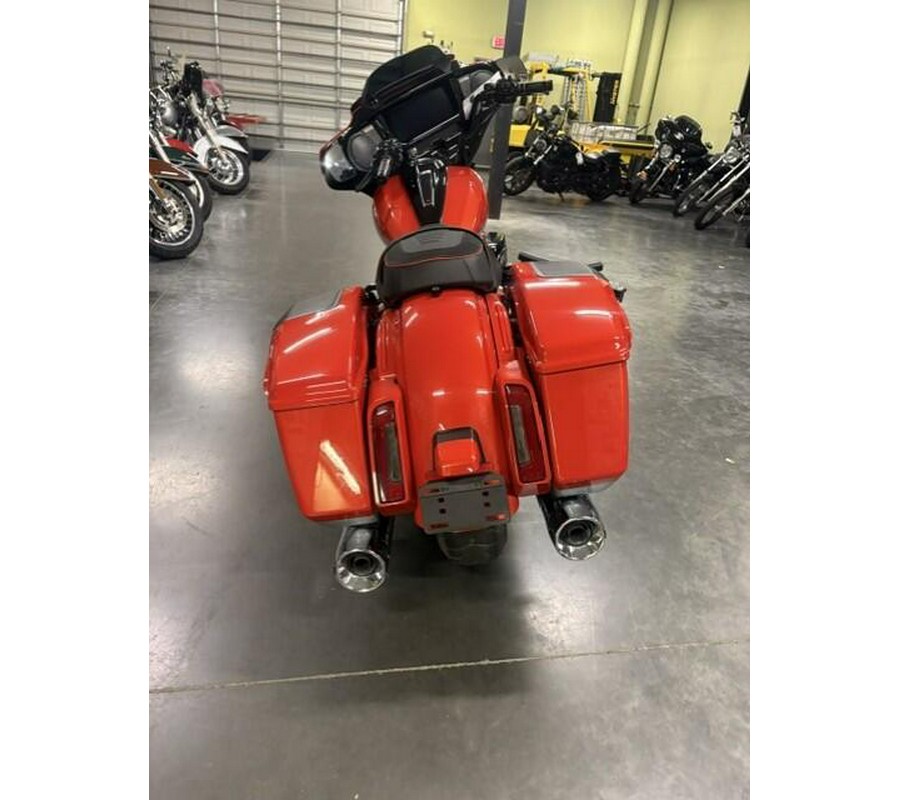 FLHXSE 2024 CVO™ Street Glide®