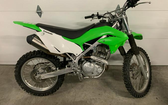 2021 Kawasaki KLX230R S First Look Preview