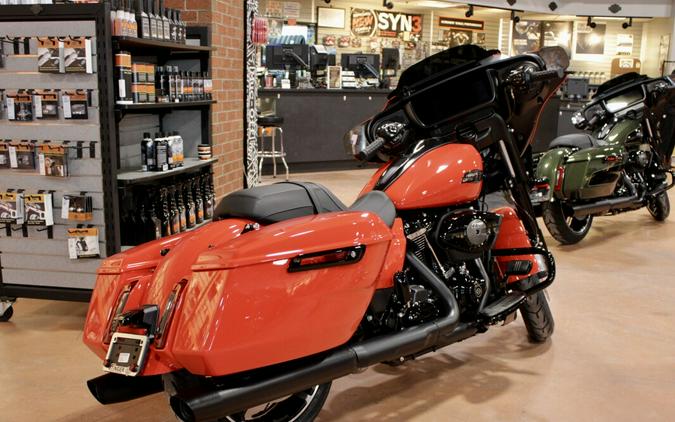 New 2026 Harley-Davidson Street Glide Grand American Touring Motorcycle For Sale In Medina, OH