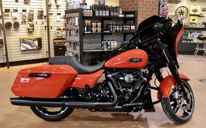 New 2026 Harley-Davidson Street Glide Grand American Touring Motorcycle For Sale In Medina, OH