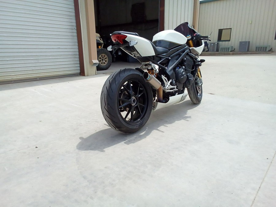 2022 Triumph Speed Triple 1200 RR