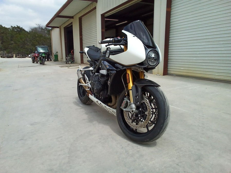2022 Triumph Speed Triple 1200 RR