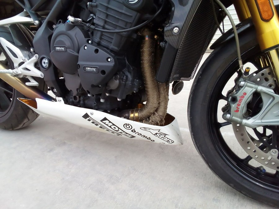 2022 Triumph Speed Triple 1200 RR